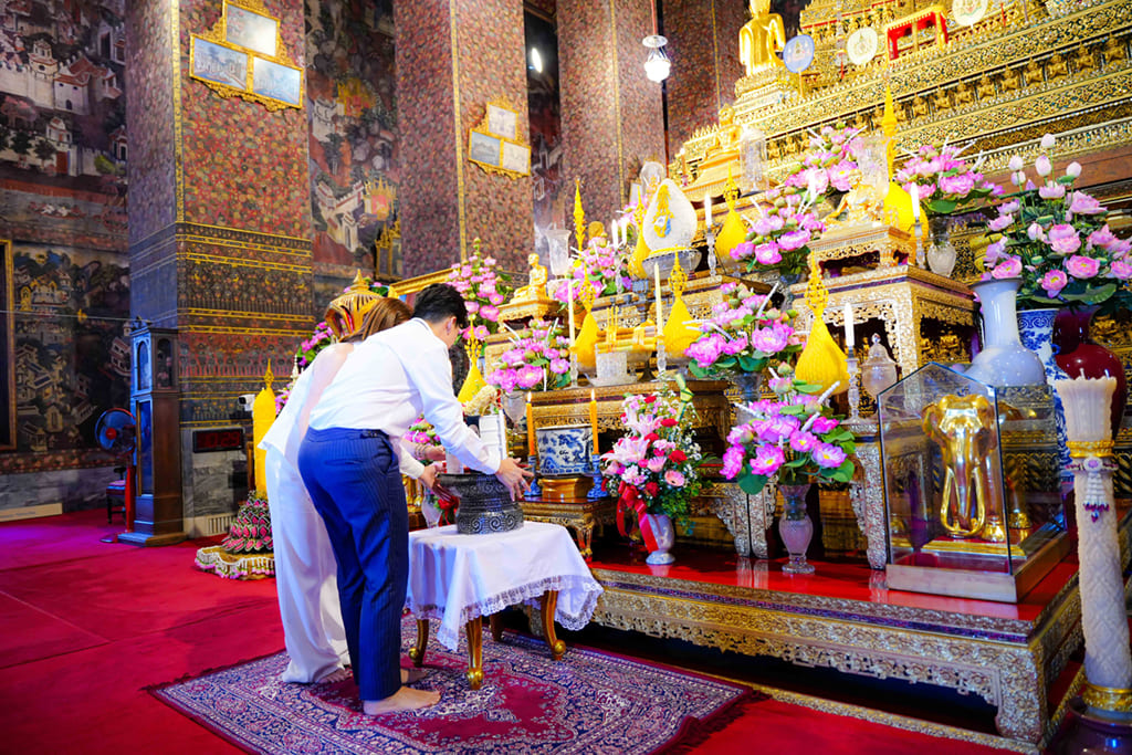 ทำบุญวันเกิดที่วัดโพธิ