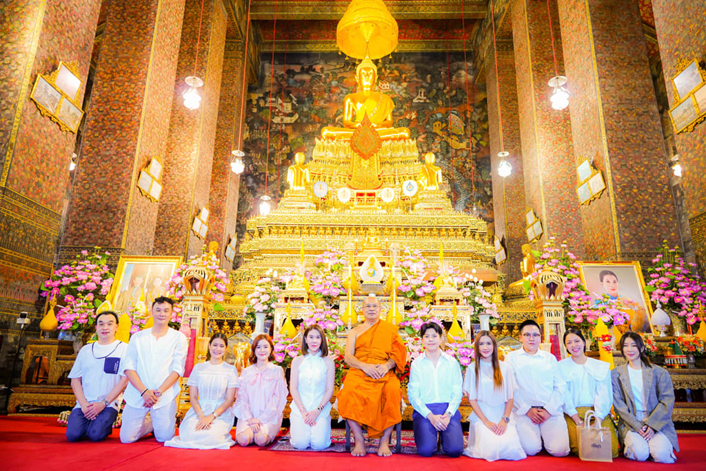ทำบุญวันเกิดที่วัดโพธิ
